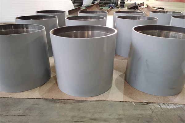 弧形輥表麵熱噴塗製備碳化鎢和特氟龍塗層 弧形輥表麵熱噴塗製備碳化鎢和特氟龍塗層