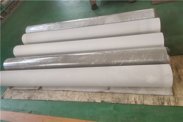 碳纖維輥表麵噴塗碳化鎢陶瓷塗層.png 碳纖維輥表麵噴塗碳化鎢陶瓷塗層.png